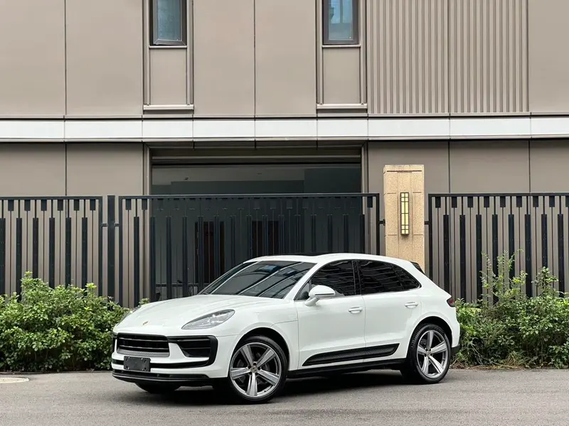Porsche Macan, 2023