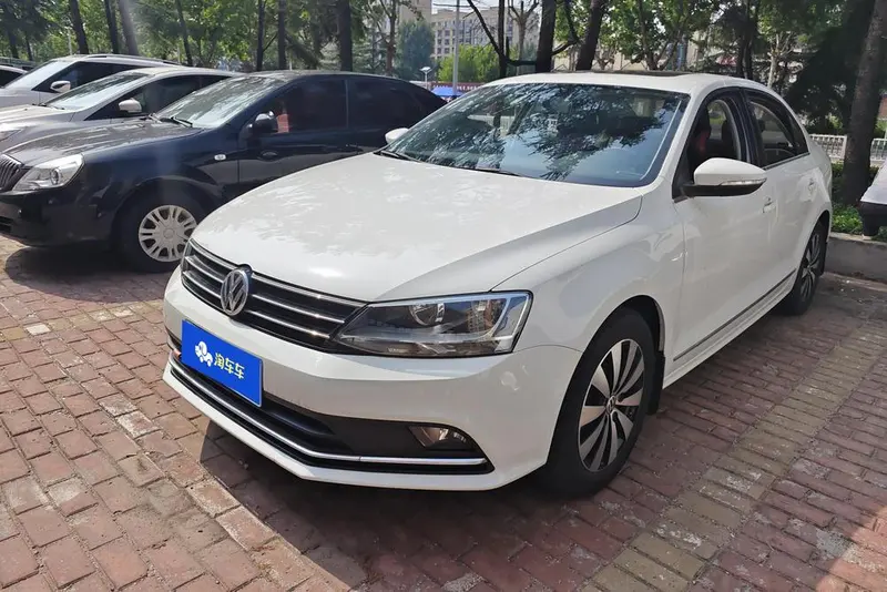 Volkswagen Sagitar, 2017