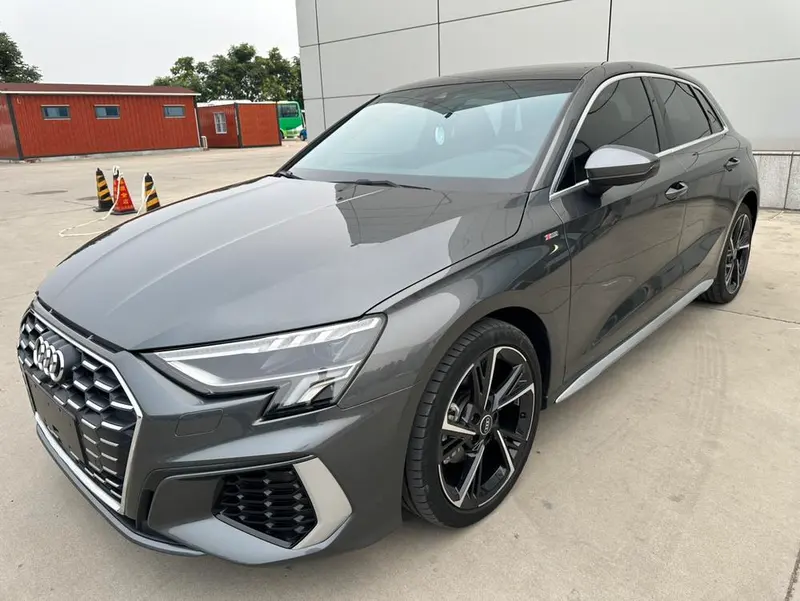 Audi A3 Sportback 35 TFSI Fashion Sport Version, 2023 — фото 1