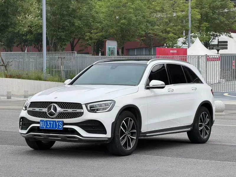 Mercedes-Benz GLC Facelift GLC 260 L 4MATIC Luxury Version, 2022 — фото 1
