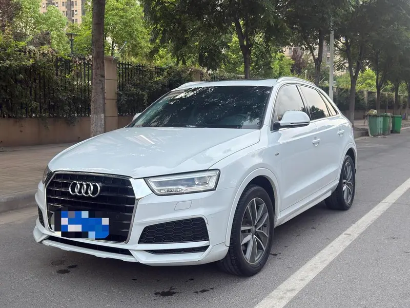 Audi Q3 30 Version 30 TFSI Style Version, 2018 — фото 1