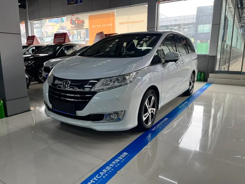 Honda Odyssey, 2015