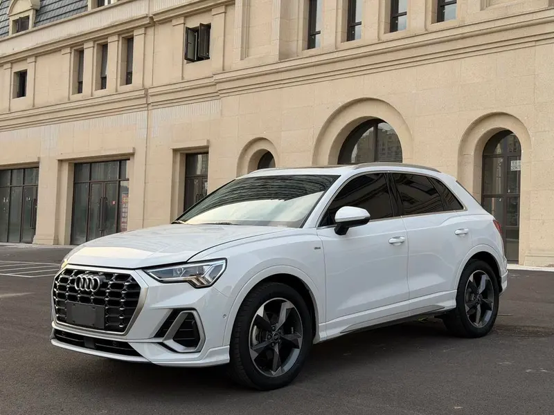 Audi Q3 35 TFSI Fashion Version, 2022 — фото 1