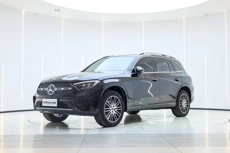 Mercedes-Benz GLC Facelift GLC 260 L 4MATIC Version 5 Seater, 2025 — фото 1