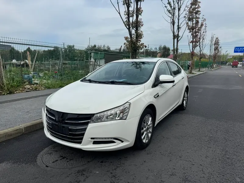 Luxgen Na 5, 2013