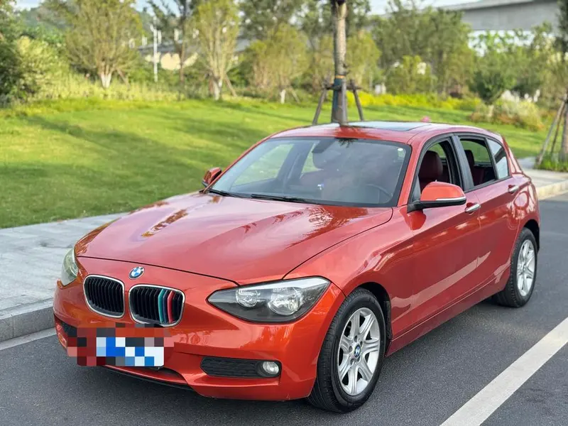 BMW 1-Series (Import) 116i Version, 2012 — фото 1