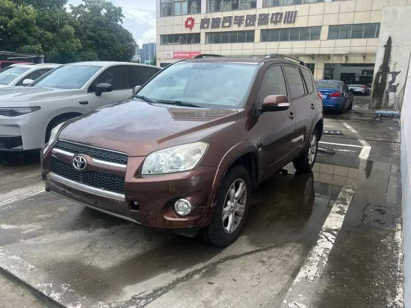 Toyota RAV4 2.0L Auto 4WD Edition, 2011 — фото 1