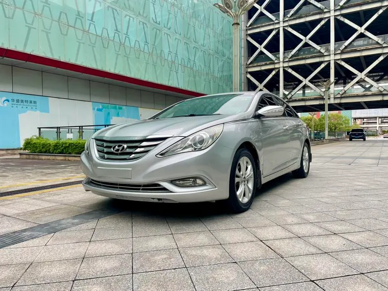 Hyundai Sonata YF, 2011