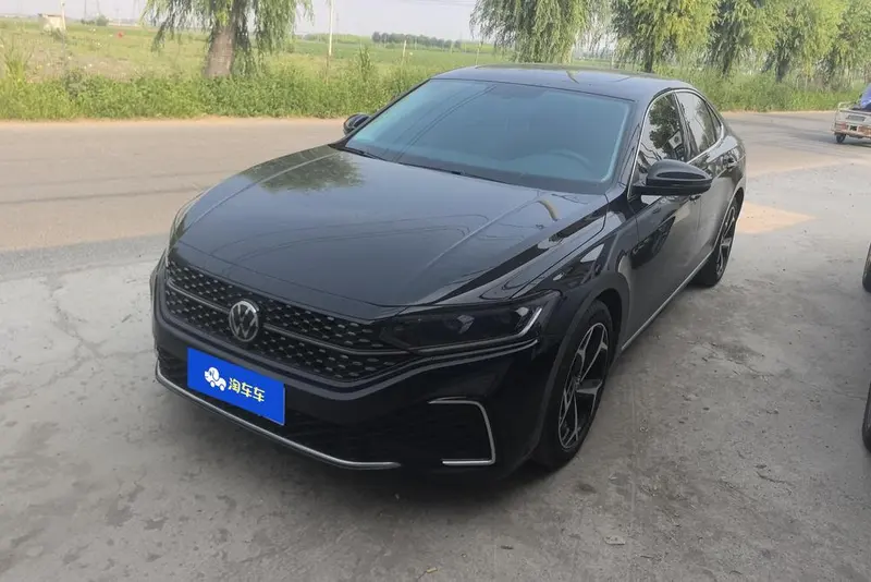 Volkswagen Passat, 2024