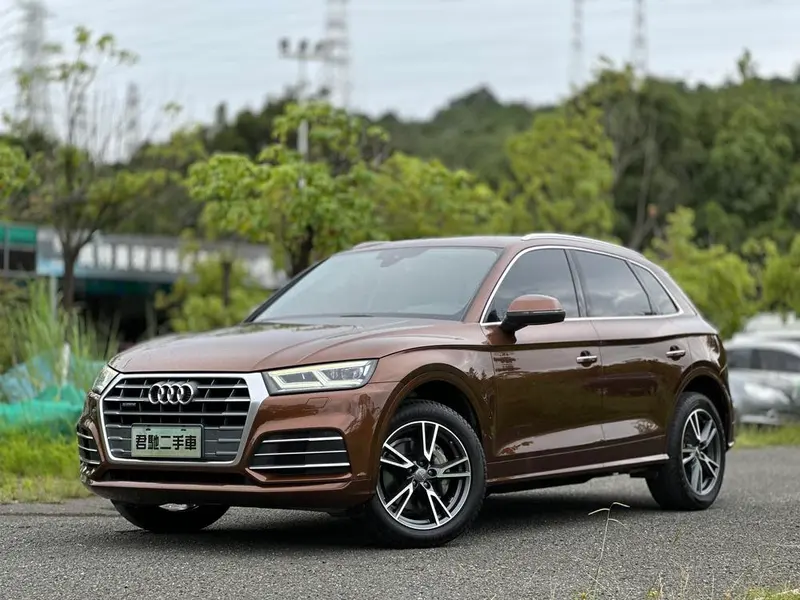 Audi Q5L, 2018
