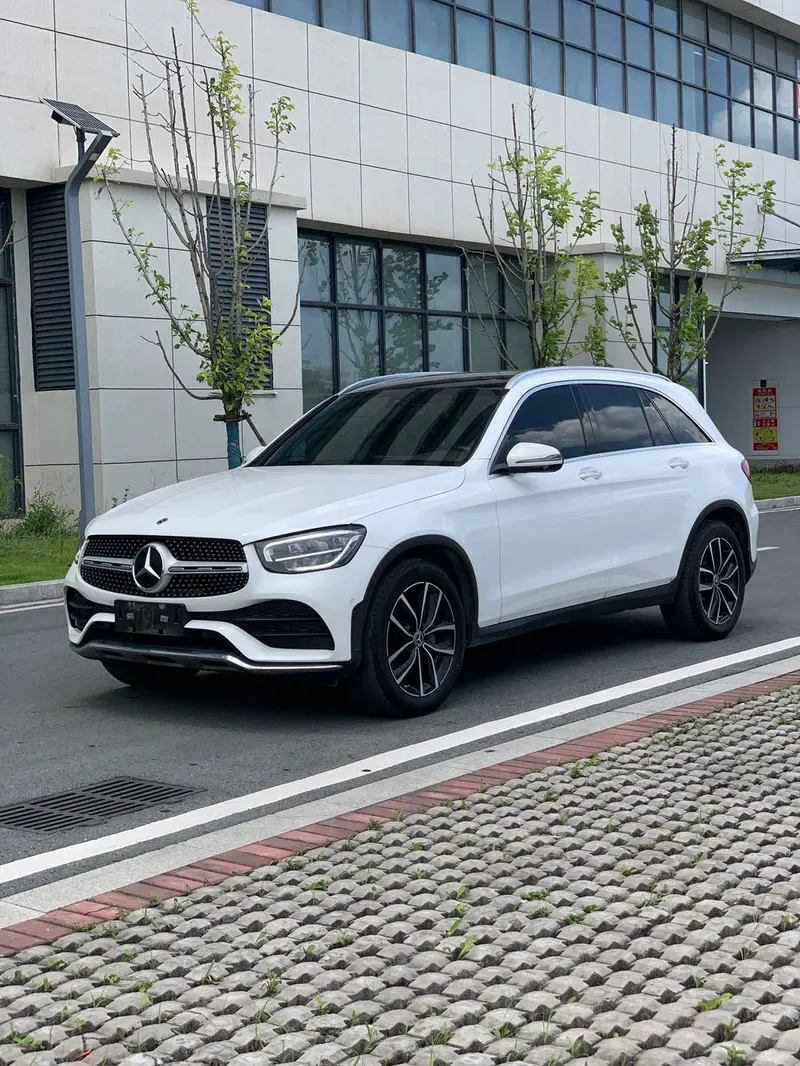 Mercedes-Benz GLC GLC 260 L 4MATIC Luxury Version, 2020 — фото 1