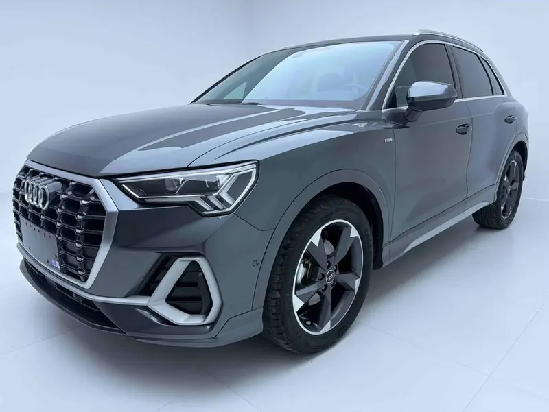 Audi Q3 35 TFSI Fashion Version, 2022 — фото 1