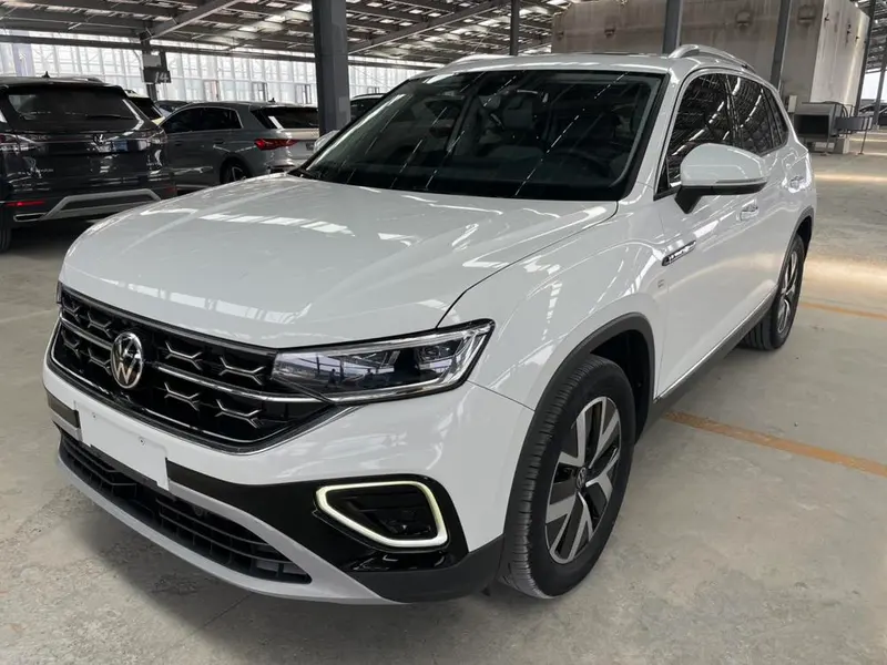 Volkswagen Tayron 280TSI 2WD Luxury Plus Edition, 2023 — фото 1