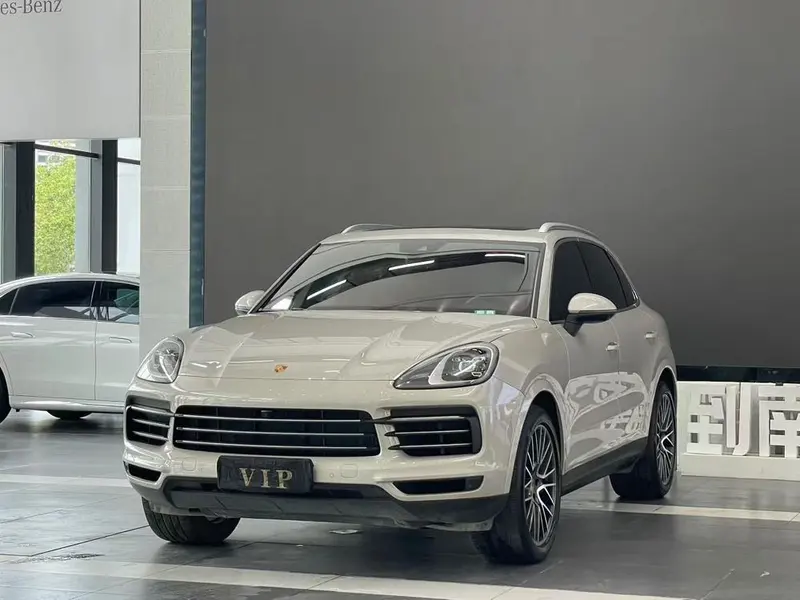 Porsche Cayenne, 2022