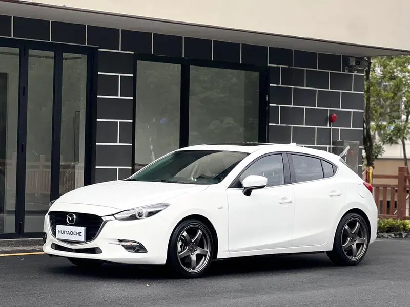 Mazda 3 Axela, 2017