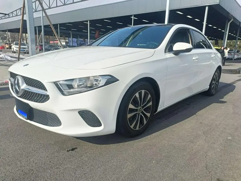 Mercedes-Benz A-Class A 180 L, 2019 — фото 1