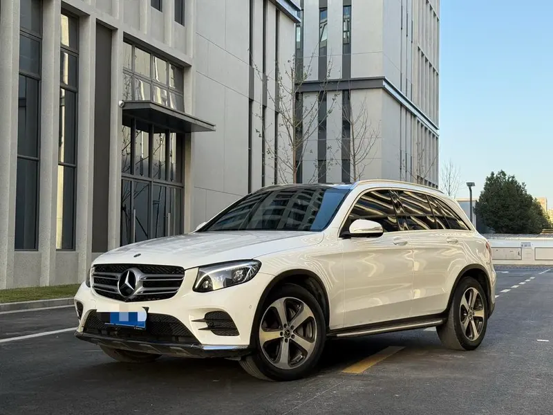 Mercedes-Benz GLC GLC 300 4MATIC Version, 2017 — фото 1