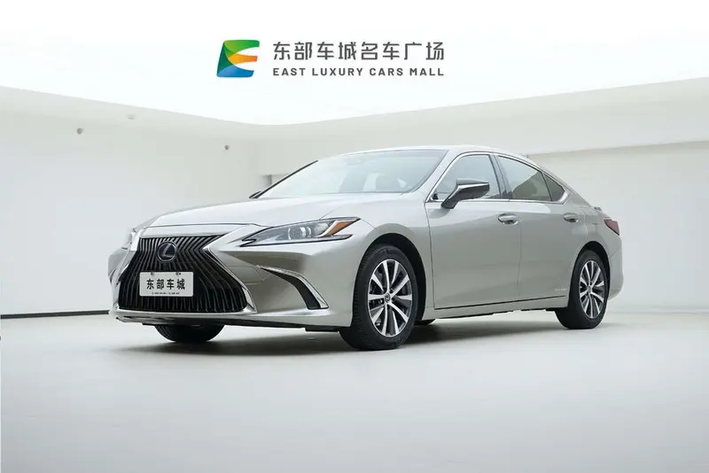 Lexus ES 300h Edition CN6, 2020 — фото 1