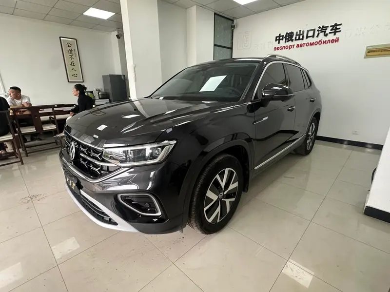 Volkswagen Tayron 280TSI 2WD Luxury Plus Edition, 2023 — фото 1
