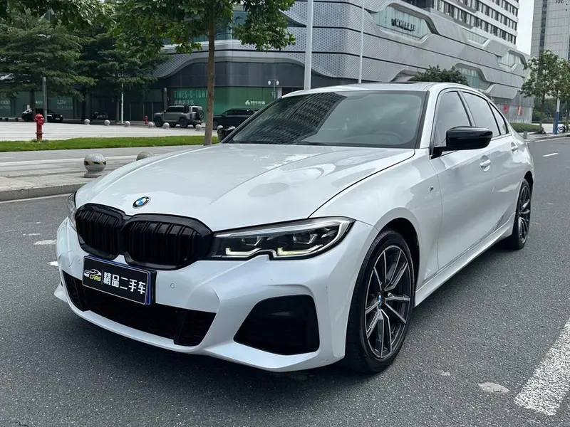 BMW 3-Series, 2021
