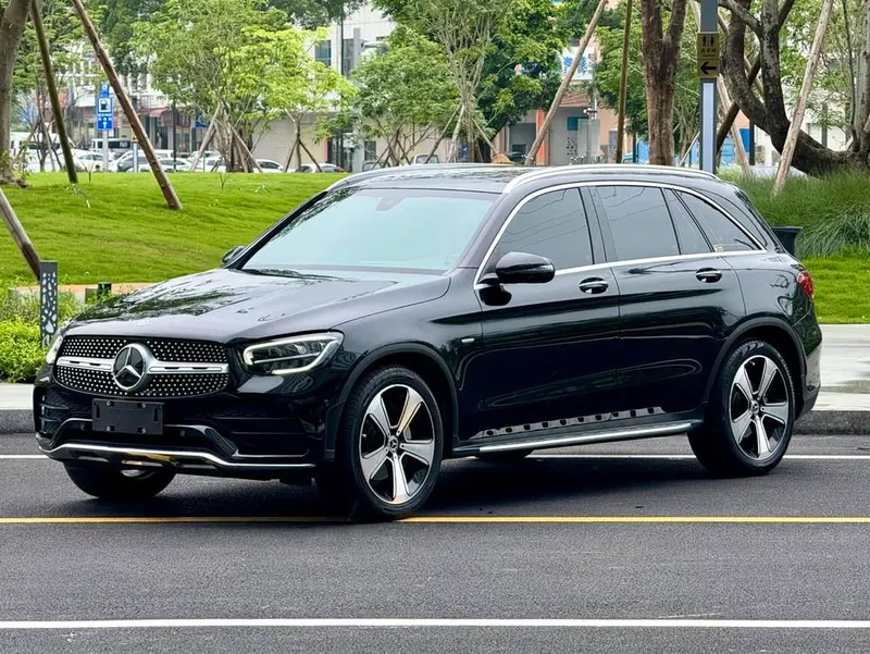Mercedes-Benz GLC Facelift GLC 300 L 4MATIC Version Refined Edition, 2022 — фото 1
