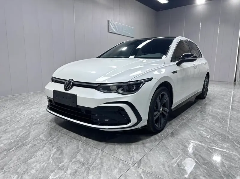 Volkswagen Golf, 2021