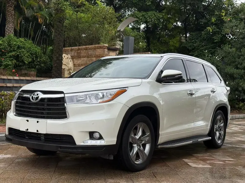 Toyota Highlander, 2015