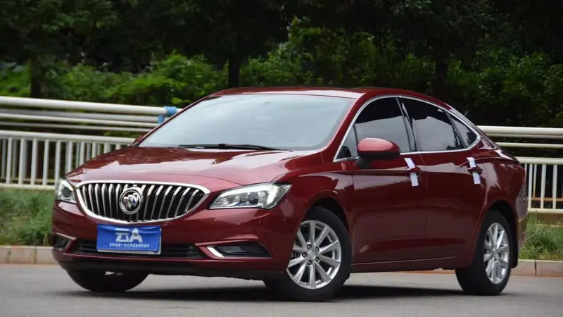 Buick Verano Sedan 20T Dual Clutch Elite Version, 2015 — фото 1