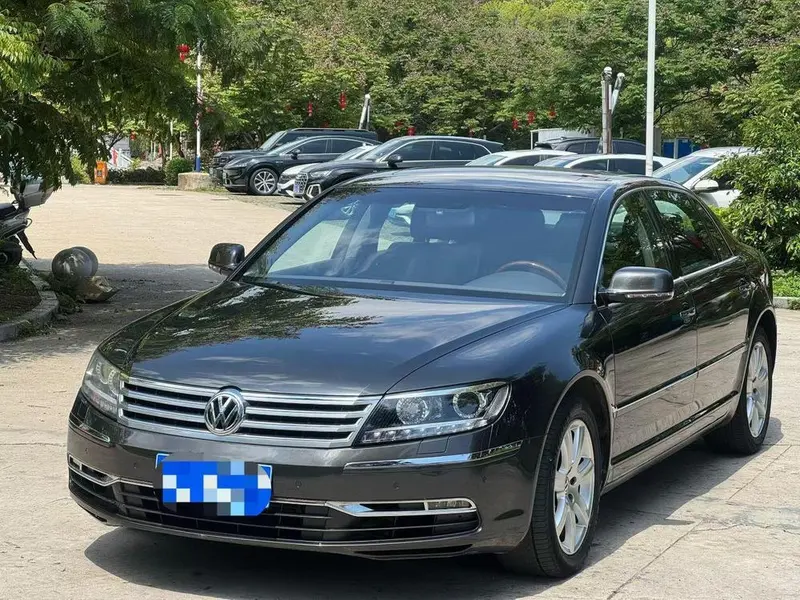 Volkswagen Phaeton 3.0L Version, 2012 — фото 1