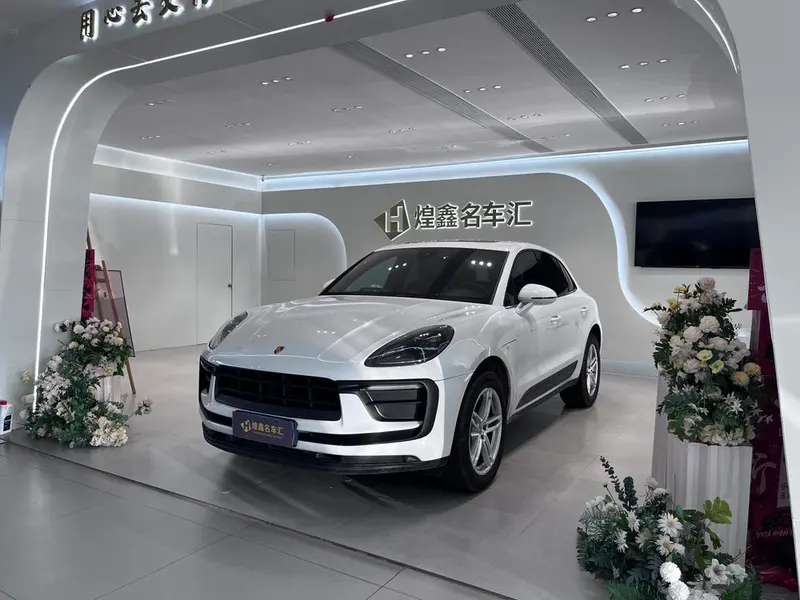 Porsche Macan, 2023