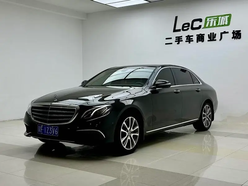 Mercedes-Benz E-Class E 260 L, 2020 — фото 1