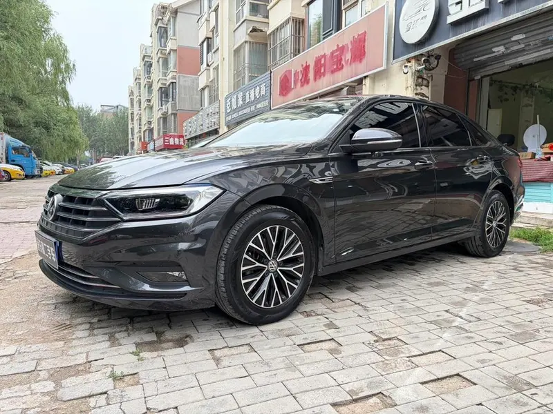 Volkswagen Sagitar, 2020