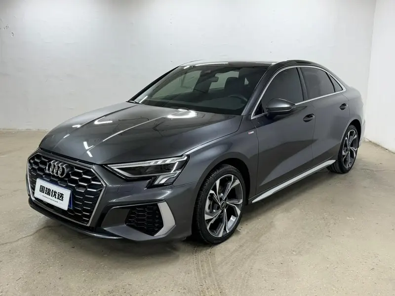 Audi A3 A3L Limousine 35 TFSI Luxury Sport Version, 2022 — фото 1