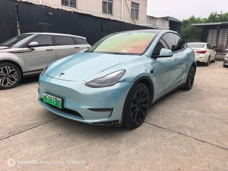 Tesla Model Y, 2021