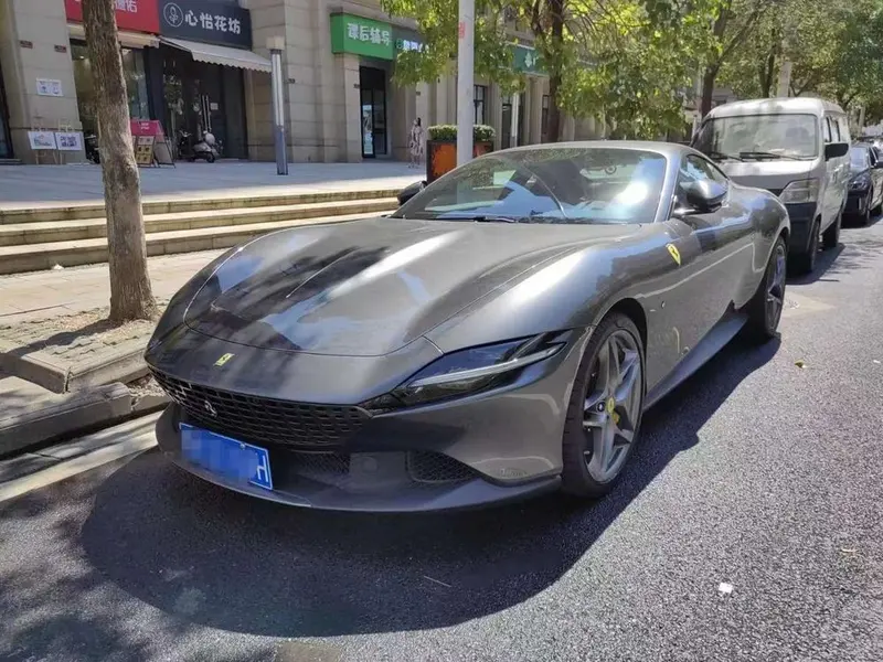 Ferrari Roma, 2020