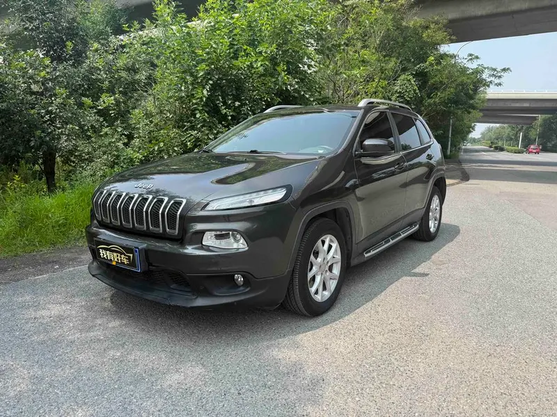 Jeep Cherokee, 2016