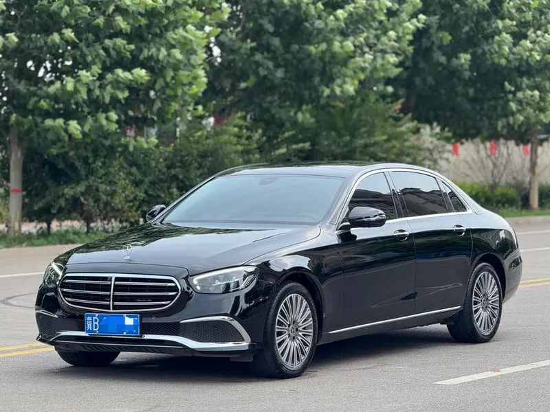 Mercedes-Benz E-Class E 300 L Fashion Version, 2023 — фото 1