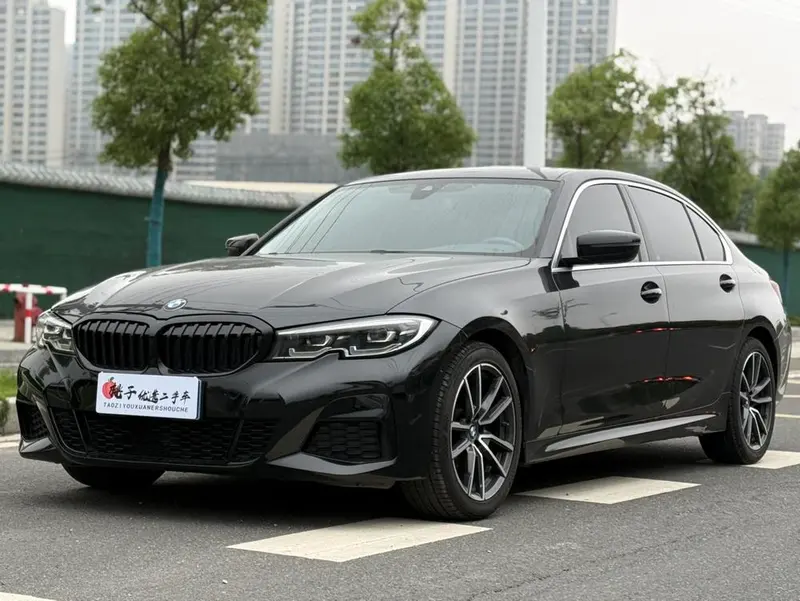 BMW 3-Series, 2021
