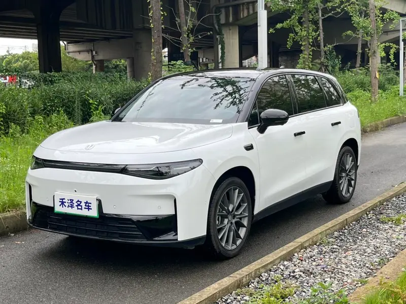 Leapmotor C10 Electric Edition 605 Joy Edition, 2026 — фото 1