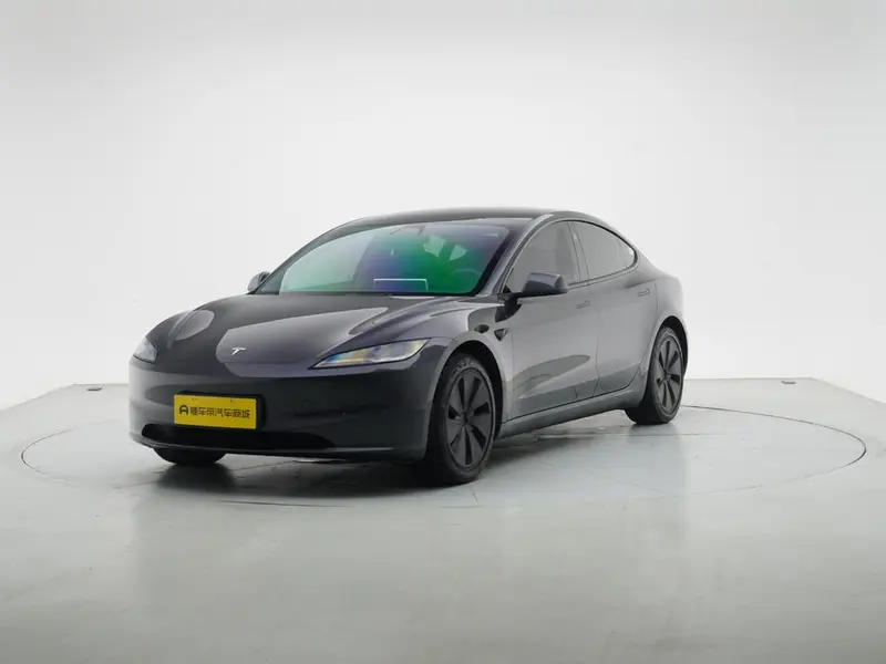 Tesla Model 3, 2025