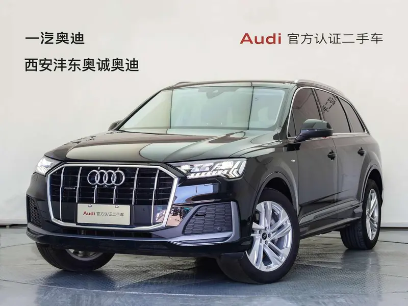 Audi Q7 45 TFSI quattro S line Sport Version, 2023 — фото 1