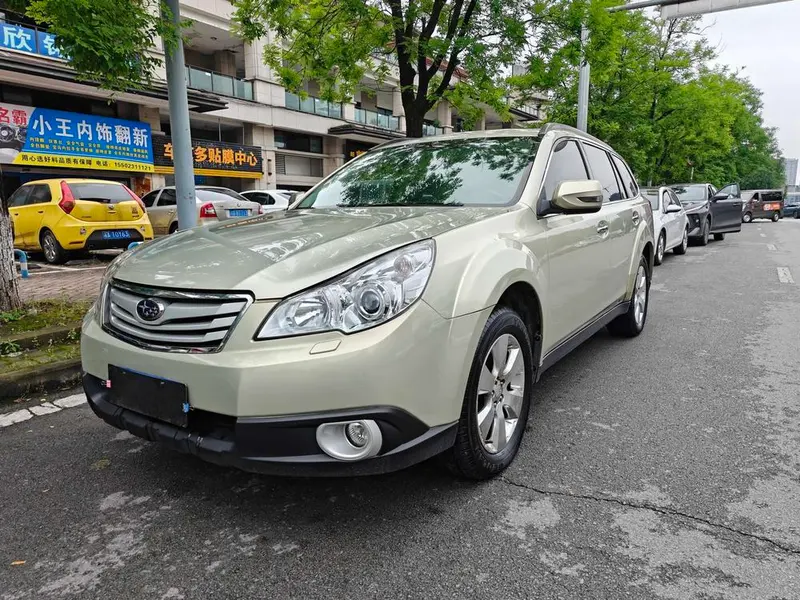 Subaru Outback, 2011
