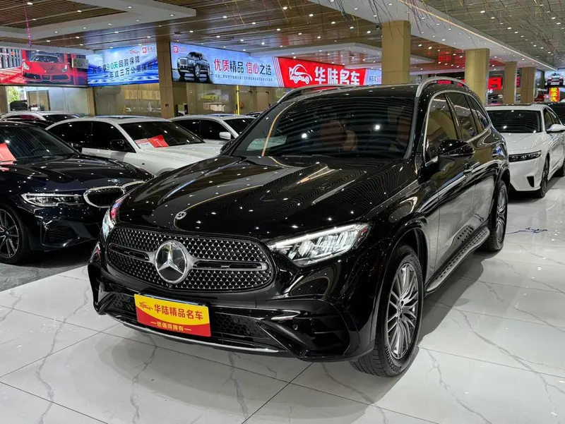 Mercedes-Benz GLC GLC 300 L 4MATIC Version 5 Seater, 2024 — фото 1