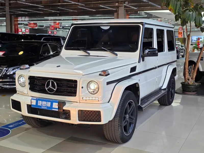Mercedes-Benz G-Class 4.0T Auto 4WD 5 Seater Parallel Import, 2018 — фото 1