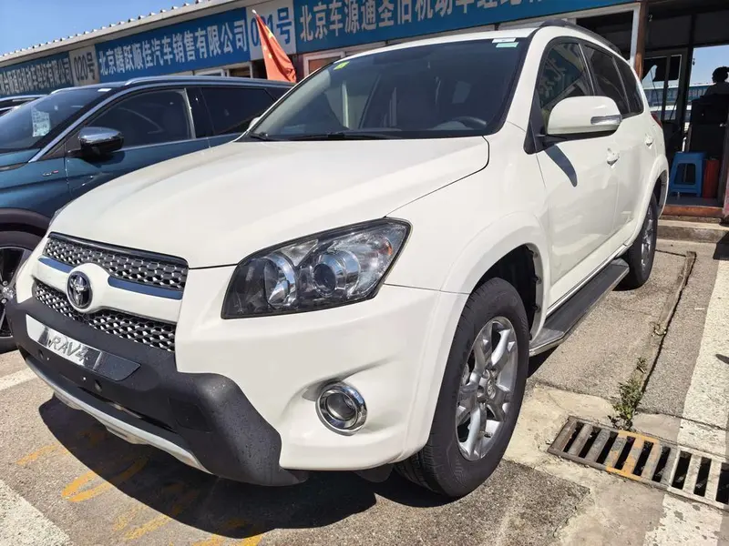 Toyota RAV4 Edition 2.0L Auto Elite, 2013 — фото 1
