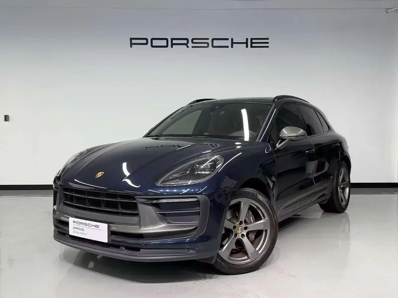 Porsche Macan, 2022