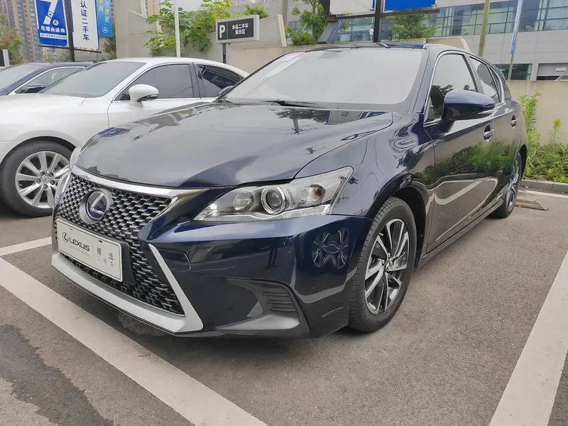 Lexus CT, 2019