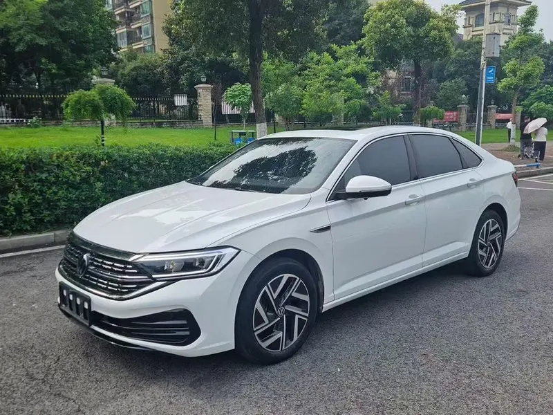 Volkswagen Sagitar, 2023