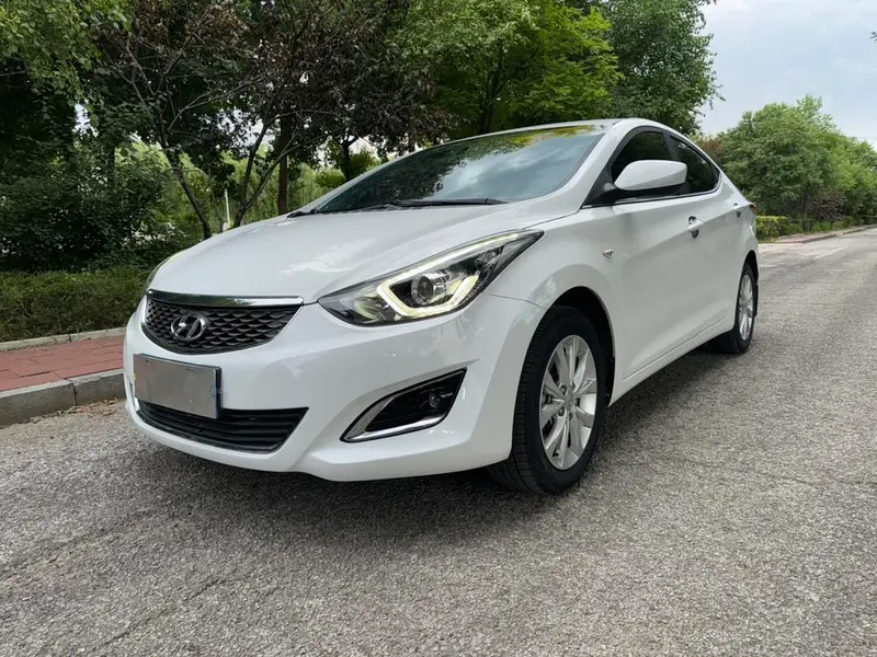 Hyundai Elantra Langdong 1.6L Auto Smart Version, 2016 — фото 1
