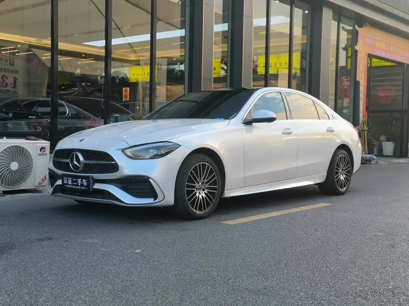 Mercedes-Benz C-Class, 2024